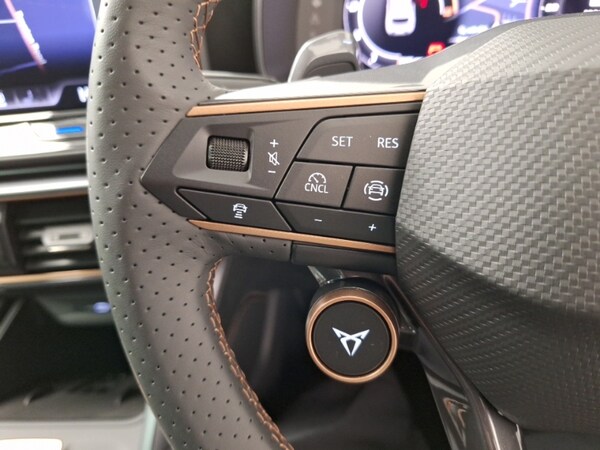 Used Cupra Leon 2025 for sale - 74636597: Photo 12