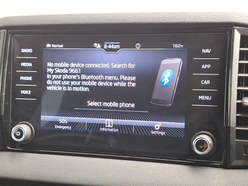 Used Skoda Karoq 2024 for sale - 76130122: Photo 17