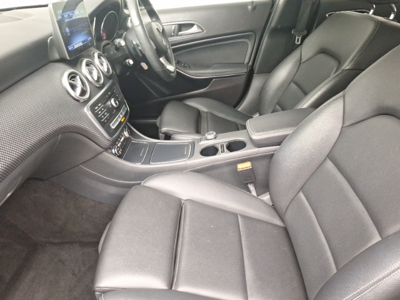 Used Mercedes-Benz A-Class 2018 for sale - 76771529: Photo 5