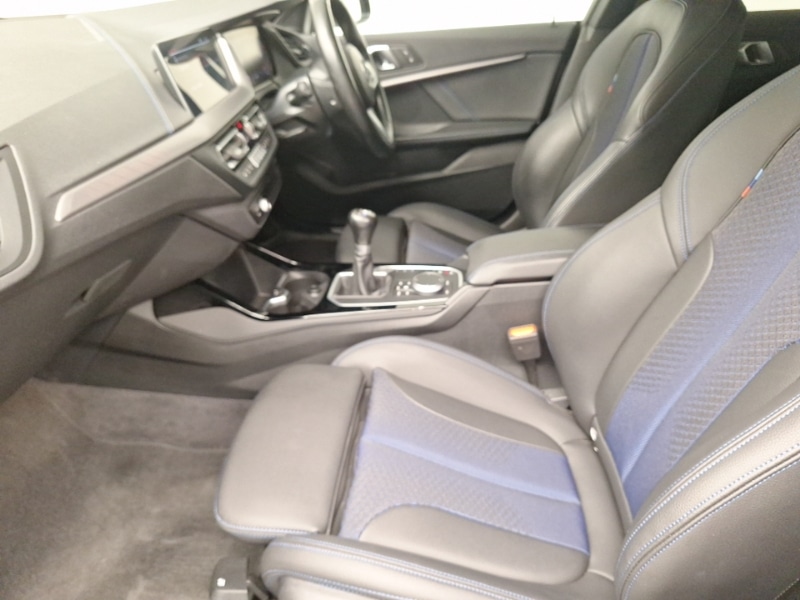 Used BMW 2 Series 2023 for sale - 76800142: Photo 5