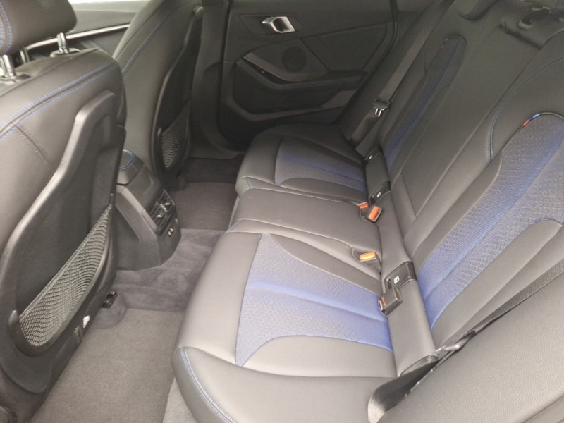 Used BMW 2 Series 2023 for sale - 76800142: Photo 6