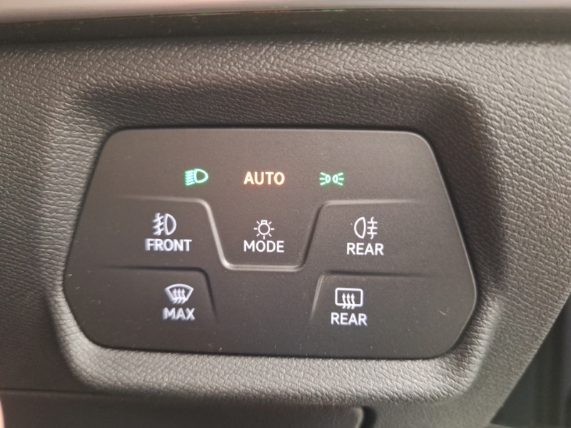 Used SEAT Leon 2025 for sale - 76387754: Photo 17