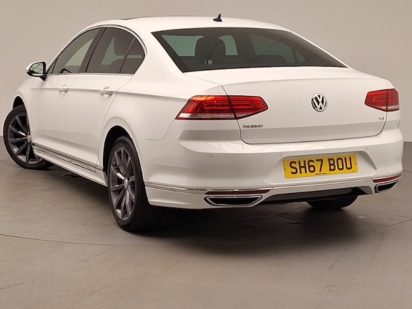 Used Volkswagen Passat 2017 for sale - 76130193: Photo 3