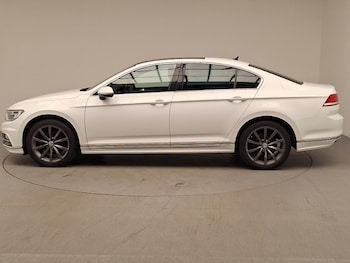 Used Volkswagen Passat 2017 for sale - 76130193: Photo 4