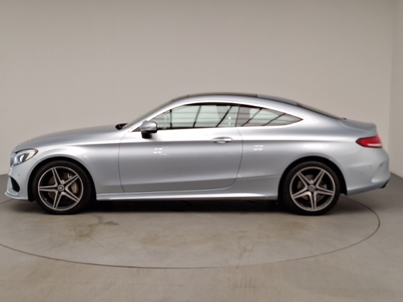 Used Mercedes-Benz C Class 2017 for sale - 76964216: Photo 4