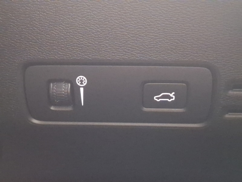 Used Volvo XC40 2020 for sale - 77663862: Photo 13