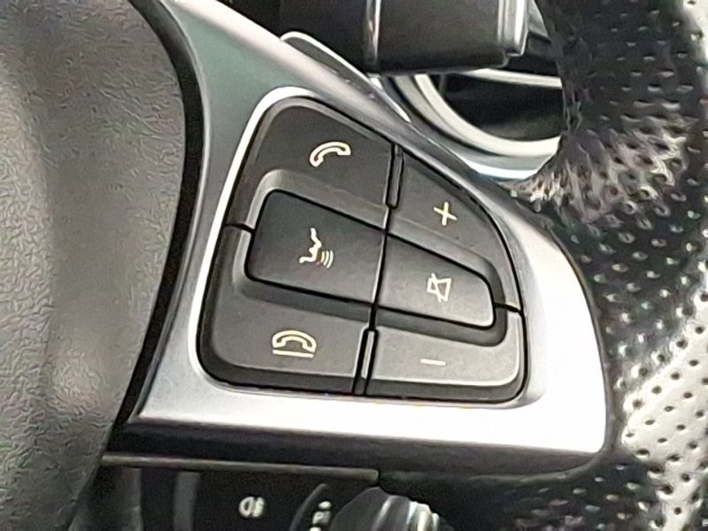 Used Mercedes-Benz C Class 2018 for sale - 76851685: Photo 11