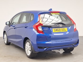 Used Honda Jazz 2018 for sale - 79581477: Photo