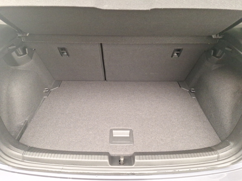 Used Volkswagen Polo 2024 for sale - 77852238: Photo 8