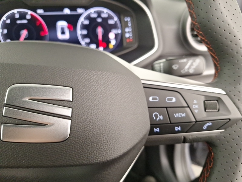 Used SEAT Arona 2025 for sale - 76348368: Photo 11