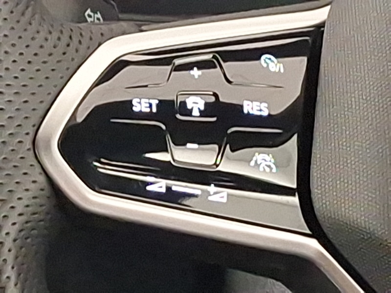 Used Volkswagen Tiguan 2023 for sale - 77947623: Photo 10