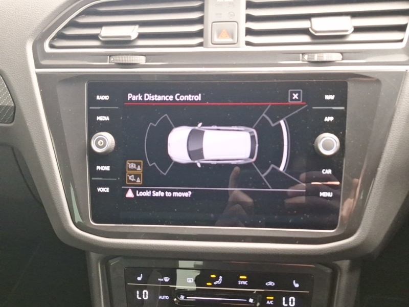 Used Volkswagen Tiguan 2023 for sale - 77947623: Photo 12