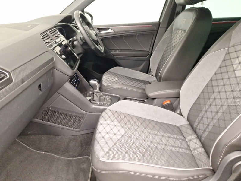 Used Volkswagen Tiguan 2023 for sale - 77947623: Photo 5