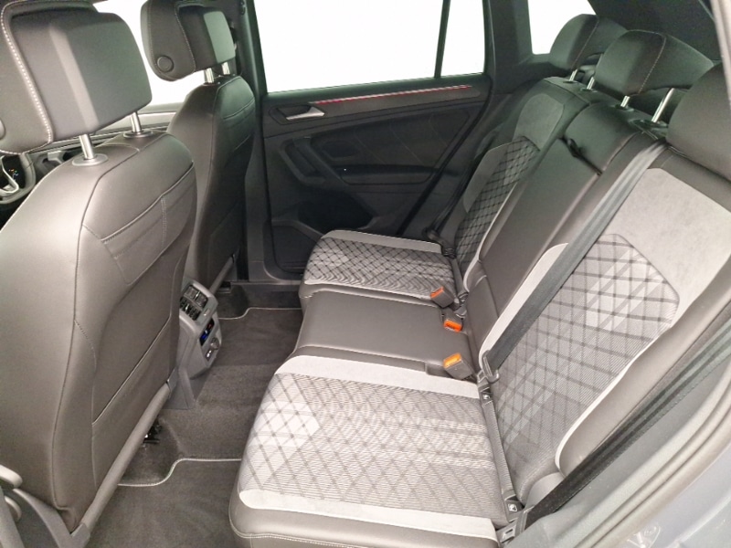 Used Volkswagen Tiguan 2023 for sale - 77947623: Photo 6
