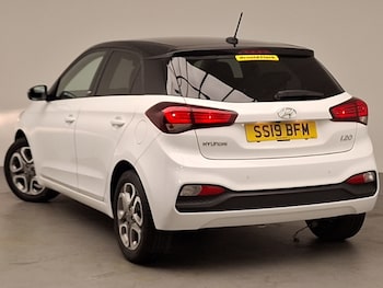 Used Hyundai i20 2019 for sale - 75714867: Photo