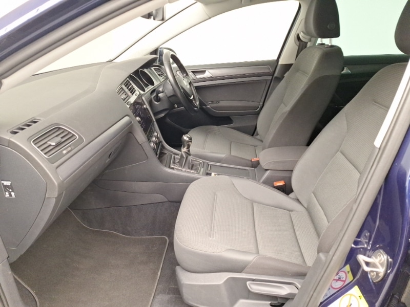 Used Volkswagen Golf 2019 for sale - 77070168: Photo 5