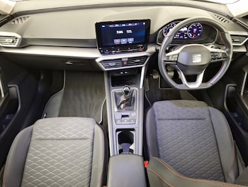 Used SEAT Leon 2024 for sale - 78230285: Photo