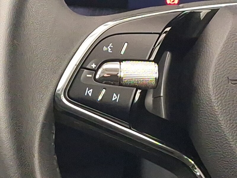 Used Skoda Karoq 2023 for sale - 77988145: Photo 10