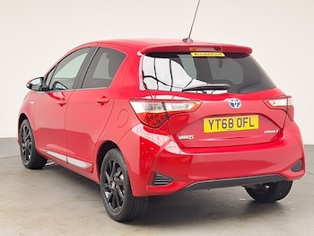 Used Toyota Yaris 2018 for sale - 79569669: Photo