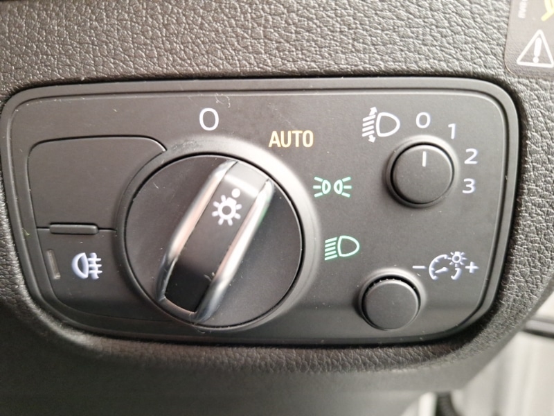 Used Audi Q2 2018 for sale - 76595165: Photo 13