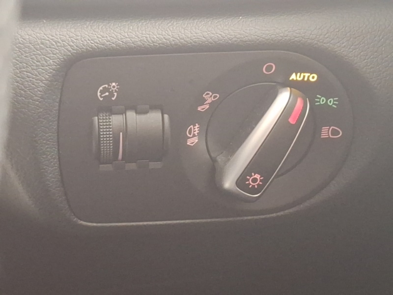 Used Audi Q3 2018 for sale - 77424324: Photo 14