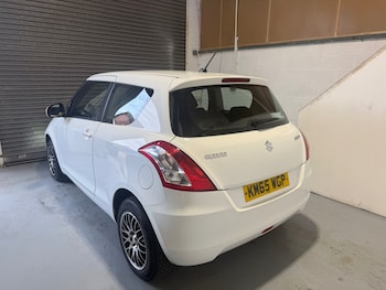 Used Suzuki Swift 2015 for sale - 79366481: Photo