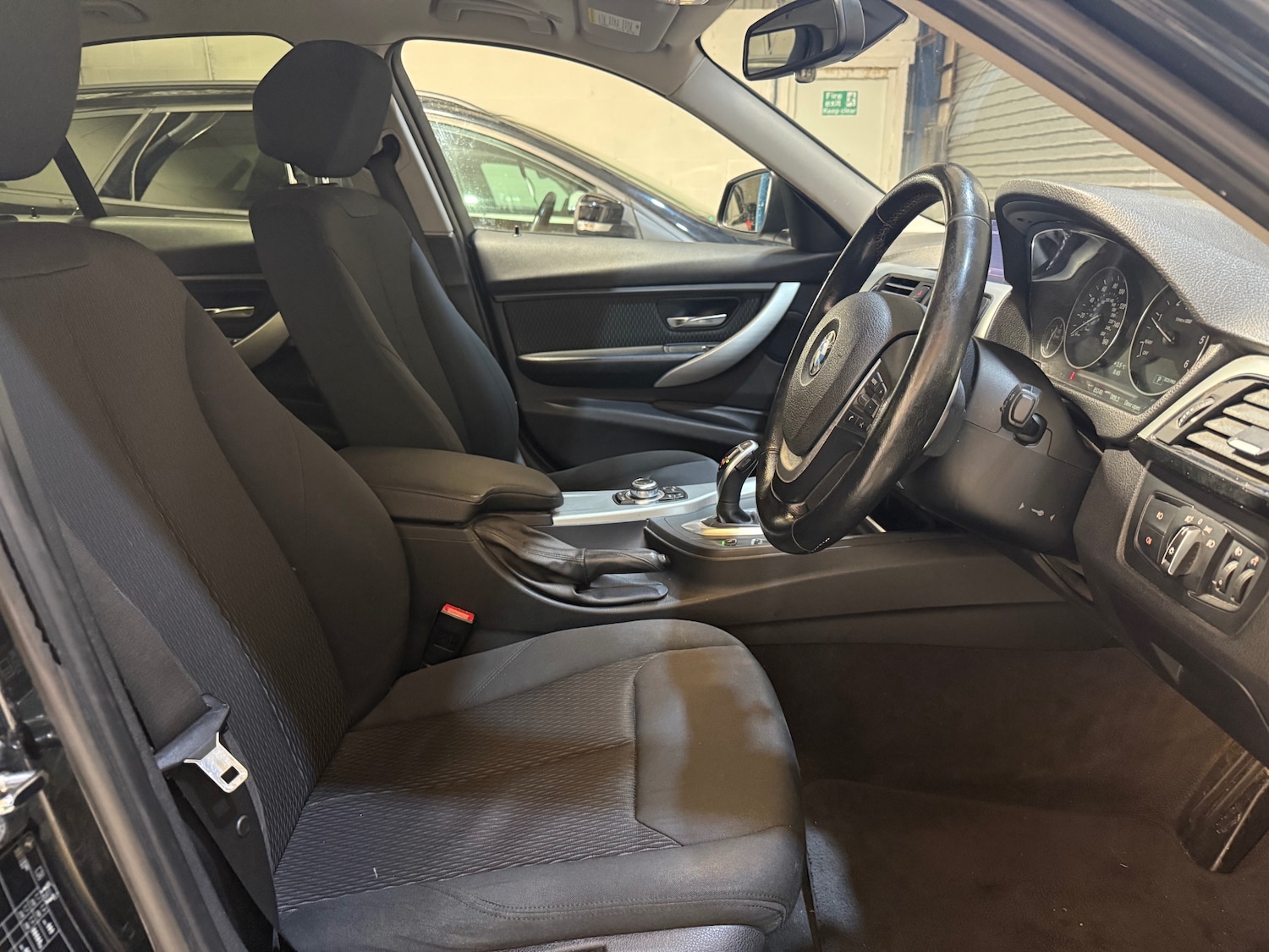 Used BMW 3 Series 2012 for sale - 77602008: Photo 11