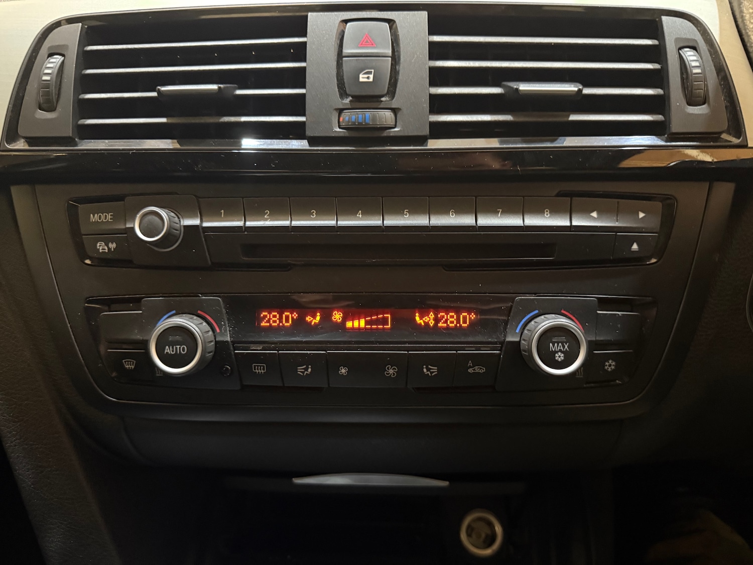 Used BMW 3 Series 2012 for sale - 77602008: Photo 15