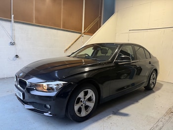 Used BMW 3 Series 2012 for sale - 77602008: Photo