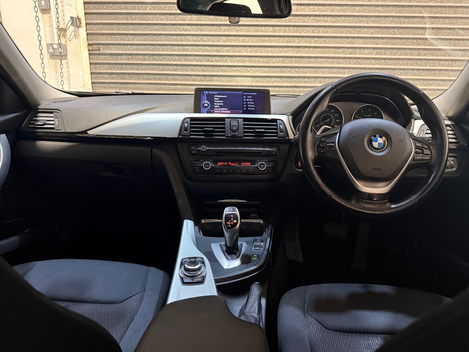 Used BMW 3 Series 2012 for sale - 77602008: Photo 9