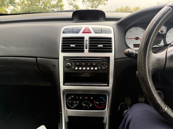 Used Peugeot 307 2007 for sale - 76198337: Photo 13