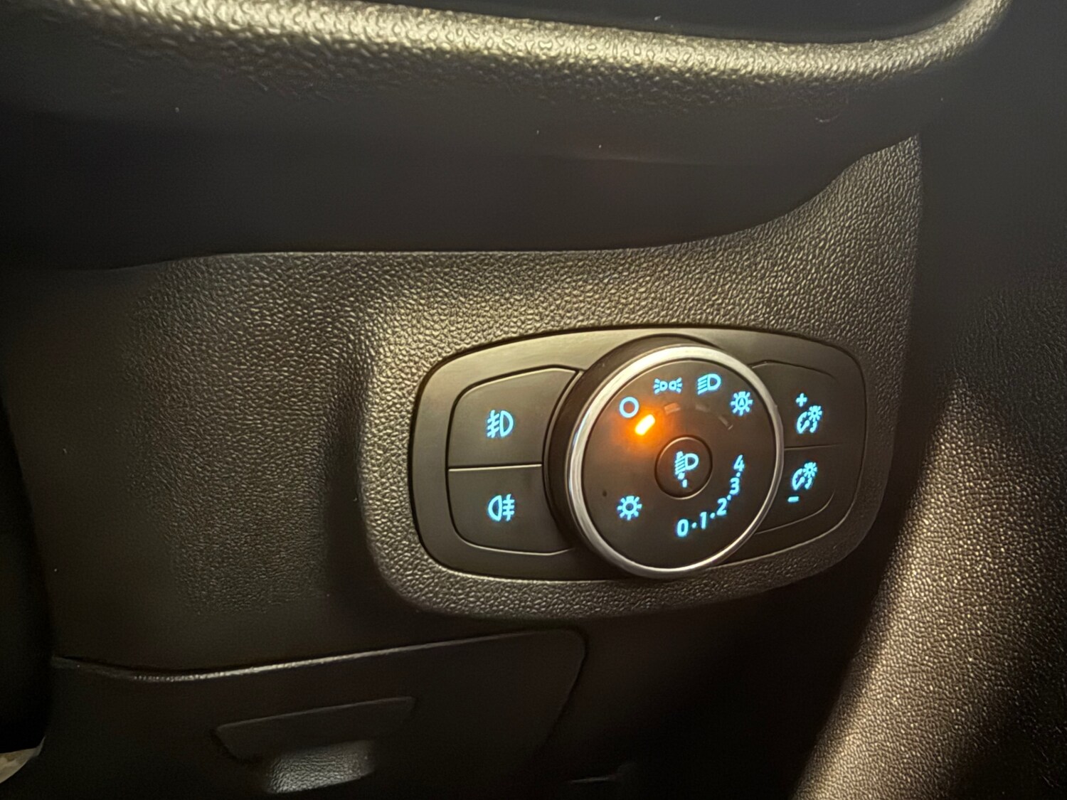 Used Ford Fiesta 2018 for sale - 77445963: Photo 17