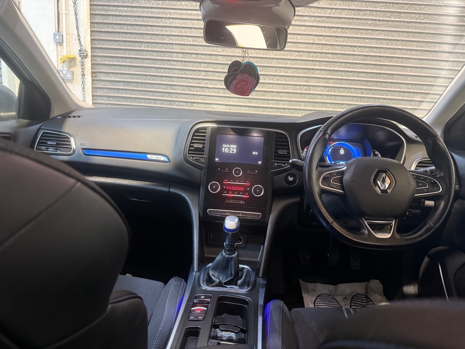 Used Renault Megane 2017 for sale - 77170724: Photo 10