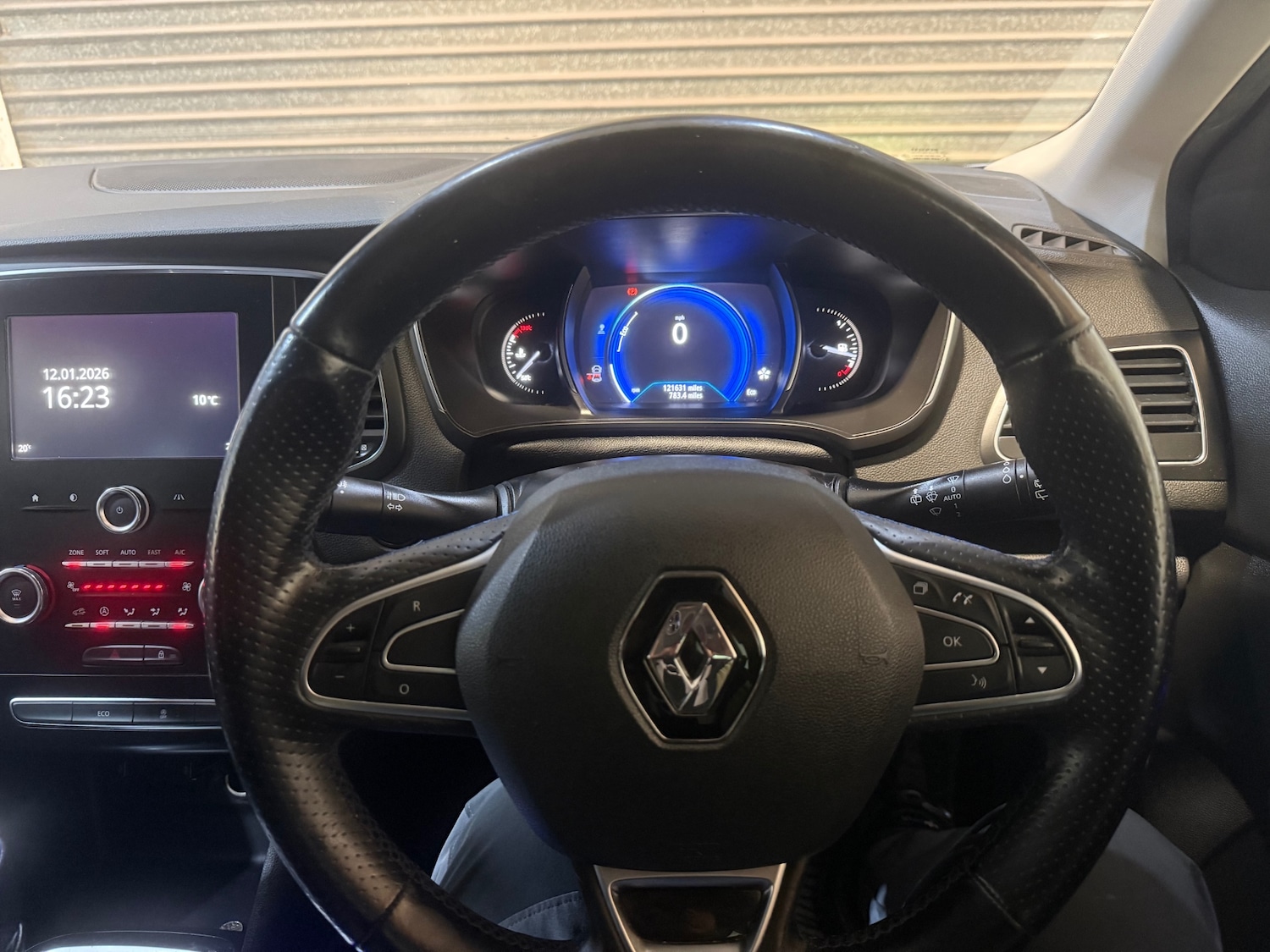 Used Renault Megane 2017 for sale - 77170724: Photo 12