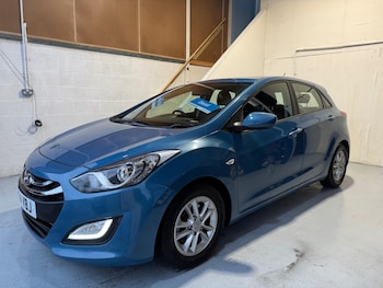 Used Hyundai i30 2014 for sale - 77282491: Photo