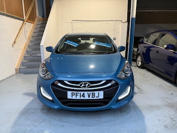Used Hyundai i30 2014 for sale - 77282491: Photo