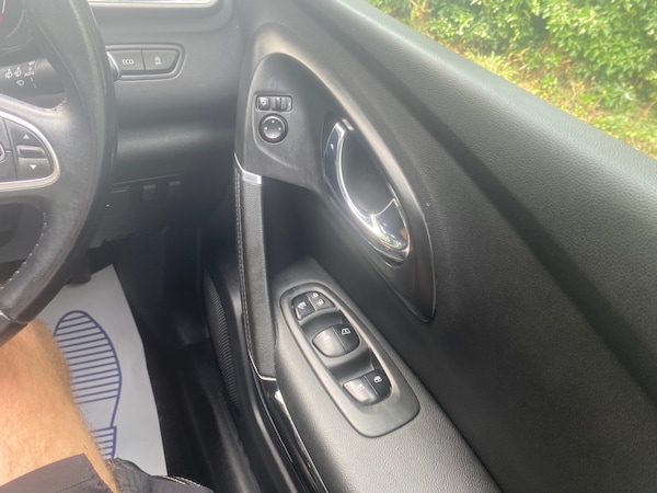 Used Renault Kadjar 2018 for sale - 75638331: Photo 12