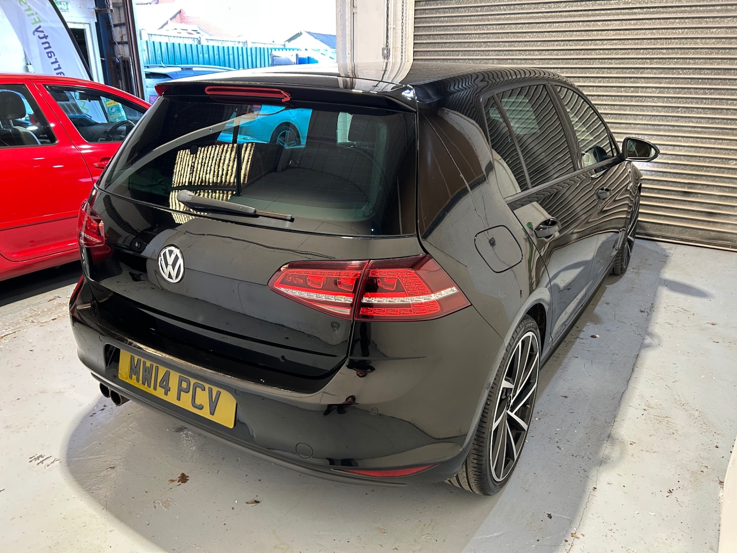 Used Volkswagen Golf 2014 for sale - 77918310: Photo 5