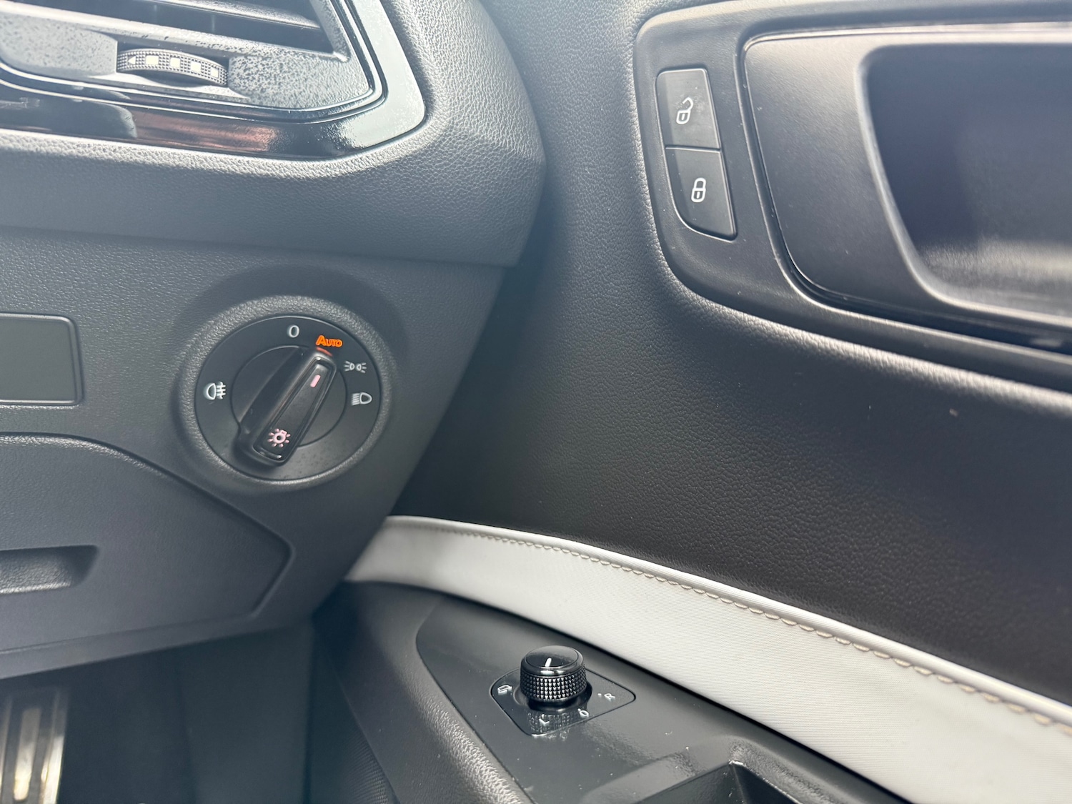 Used SEAT Leon 2016 for sale - 76698943: Photo 15