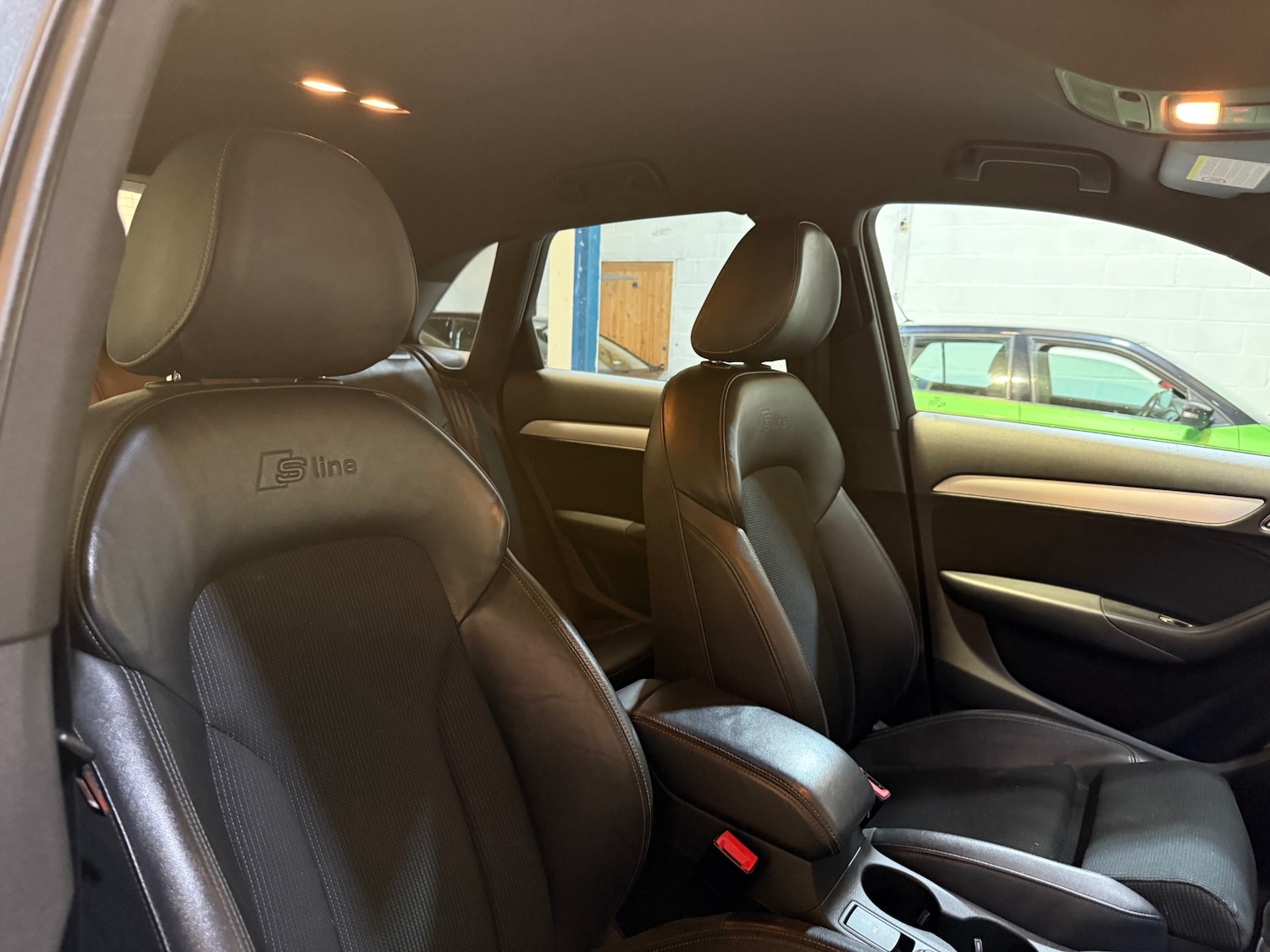 Used Audi Q3 2013 for sale - 77168765: Photo 11