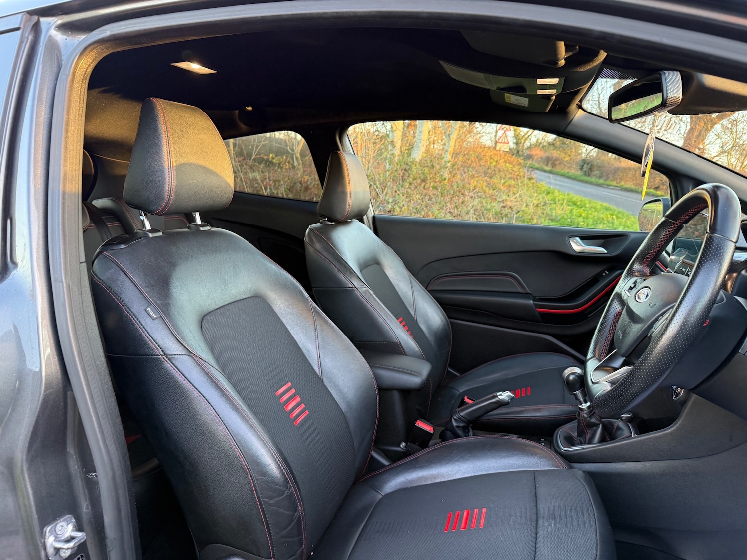 Used Ford Fiesta 2018 for sale - 76750719: Photo 9