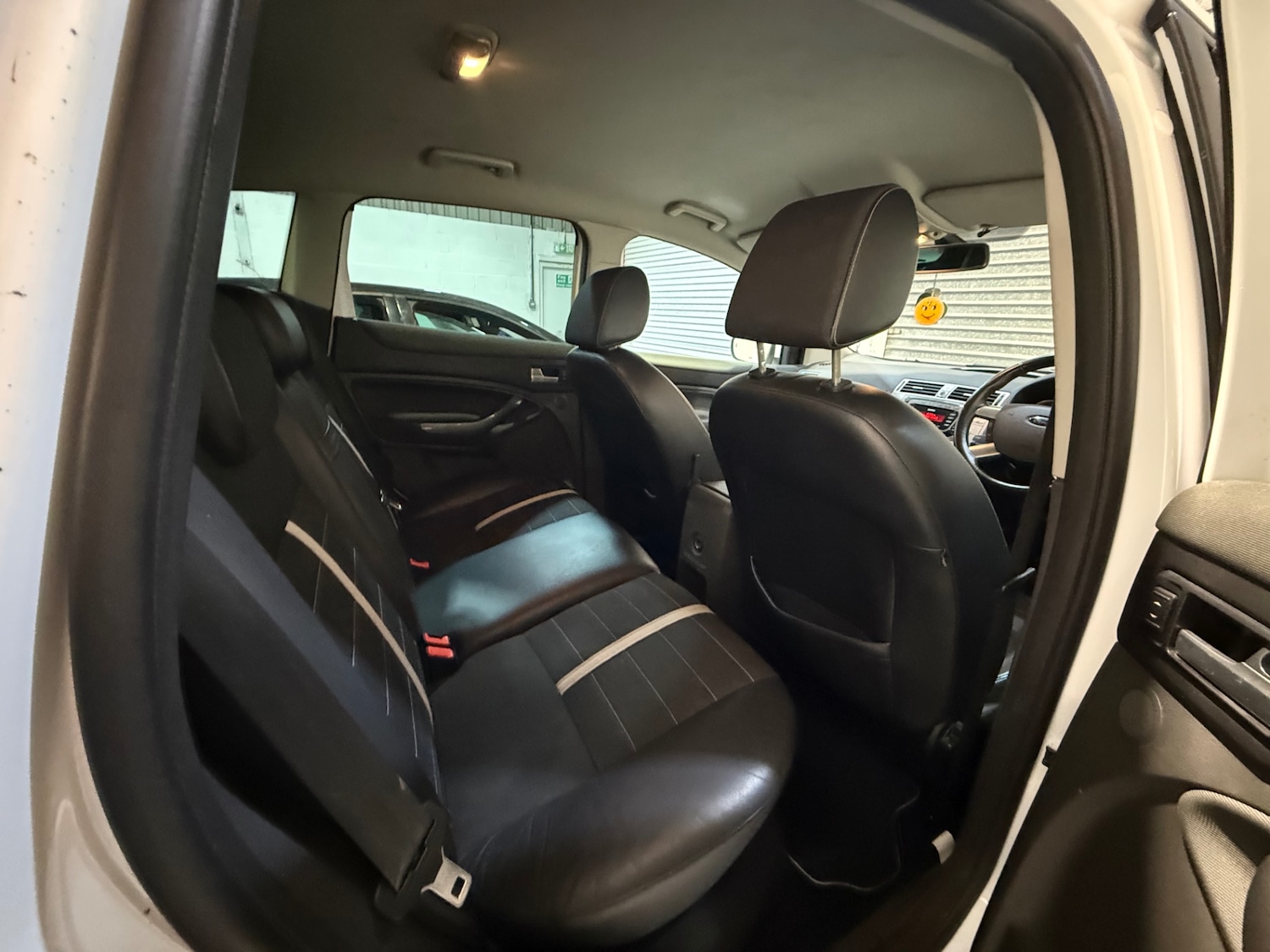 Used Ford Kuga 2012 for sale - 77520111: Photo 8