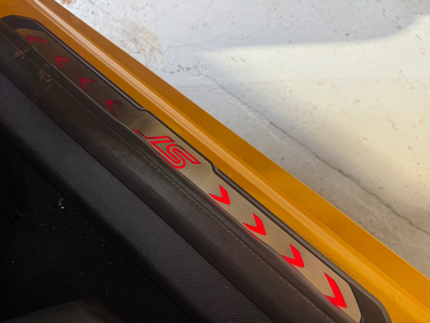 Used Ford Focus 2013 for sale - 77363339: Photo 19