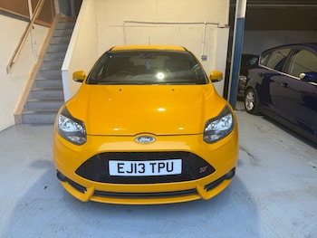 Used Ford Focus 2013 for sale - 77363339: Photo