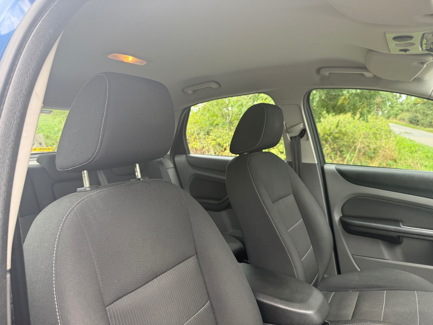 Used Ford Focus 2010 for sale - 76003850: Photo 11
