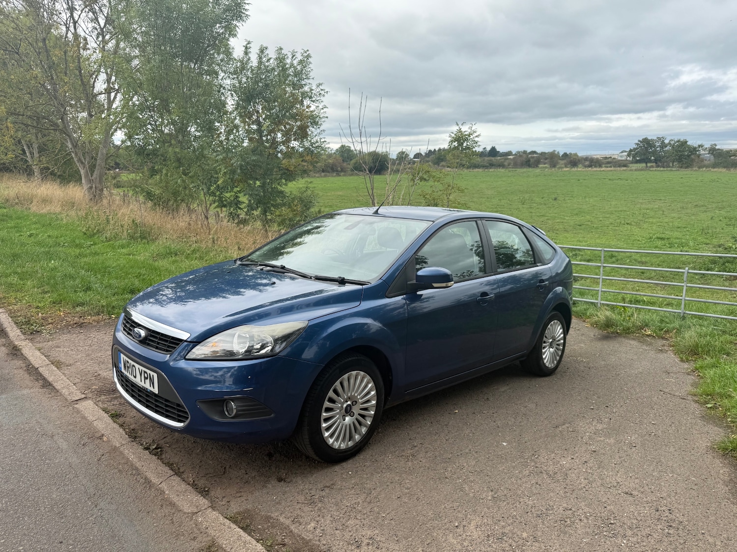 Used Ford Focus 2010 for sale - 76003850: Photo 2