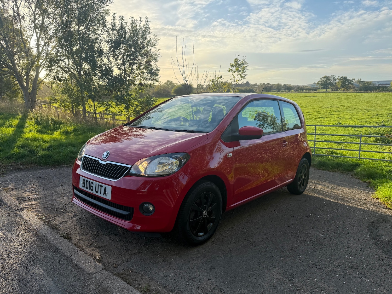 Used Skoda Citigo 2016 for sale - 76182517: Photo 2