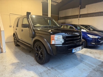 Land Rover Discovery feature image