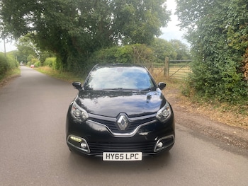 Used Renault Captur 2015 for sale - 75638533: Photo