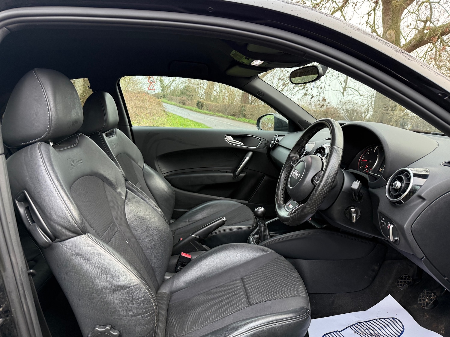 Used Audi A1 2011 for sale - 77006200: Photo 9